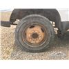 Image 28 : 2000 FORD F450 S/A REEFER VAN