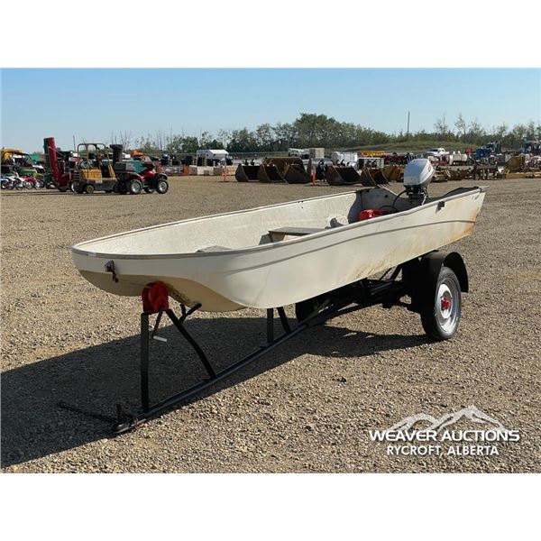 12 FT. FIBERGLASS BOAT W HONDA 4HP MOTOR