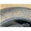 Image 5 : (5) 235/80R16 TIRES