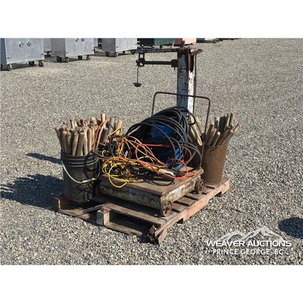 PLATFORM SCALE W/ AXE HANDLES & EXTENSION CORDS