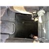 Image 23 : 2004 PETERBILT 379 T/A GRAIN TRUCK