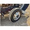 Image 36 : 2004 PETERBILT 379 T/A GRAIN TRUCK