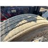 Image 37 : 2004 PETERBILT 379 T/A GRAIN TRUCK