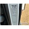 Image 7 : 2008 VOLVO VHD T/A DUMP TRUCK