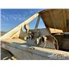 Image 7 : 2006 CASTLETON TRIDEM BOTTOM DUMP TRAILER