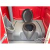 Image 5 : (2) PORTABLE WASHROOMS