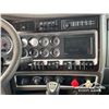 Image 10 : 2013 KENWORTH T800 TRI DRIVE TRUCK TRACTOR