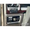 Image 15 : 2013 KENWORTH T800 TRI DRIVE TRUCK TRACTOR