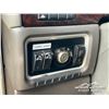 Image 22 : 2013 KENWORTH T800 TRI DRIVE TRUCK TRACTOR