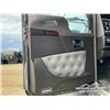 Image 25 : 2013 KENWORTH T800 TRI DRIVE TRUCK TRACTOR