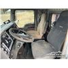 Image 6 : 2013 KENWORTH T800 TRI DRIVE TRUCK TRACTOR