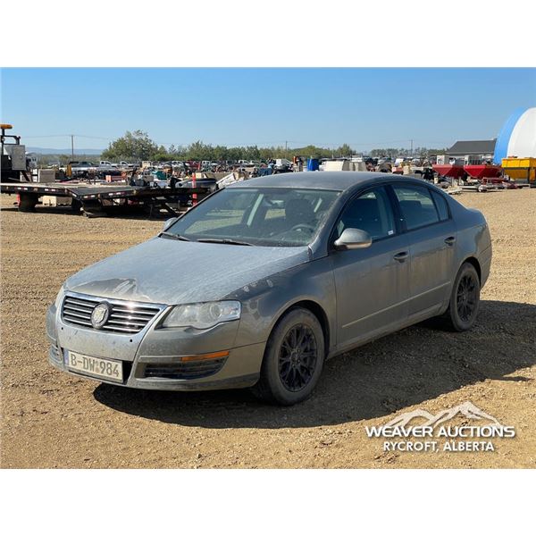 2006 VOLKSWAGEN PASSAT 4 DOOR CAR