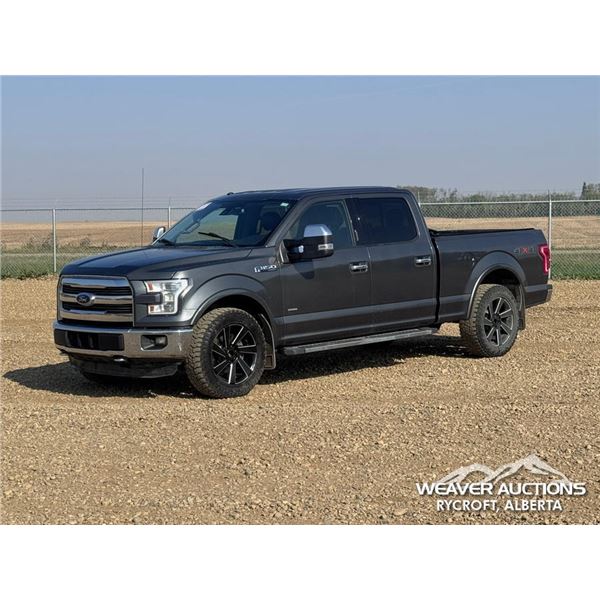 2015 FORD F150 LARIAT CREW CAB PICKUP