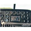 Image 18 : 2013 PETERBILT 388 T/A SLEEPER TRUCK TRACTOR