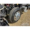 Image 48 : 2013 PETERBILT 388 T/A SLEEPER TRUCK TRACTOR