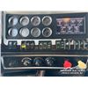 Image 22 : 2013 KENWORTH T800 T/A SLEEPER TRUCK TRACTOR