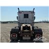 Image 5 : 2013 KENWORTH T800 T/A SLEEPER TRUCK TRACTOR