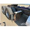 Image 82 : 2013 KENWORTH T800 T/A SLEEPER TRUCK TRACTOR