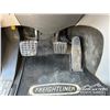 Image 17 : 2005 FREIGHTLINER CL120 T/A SLEEPER TRUCK TRACTOR
