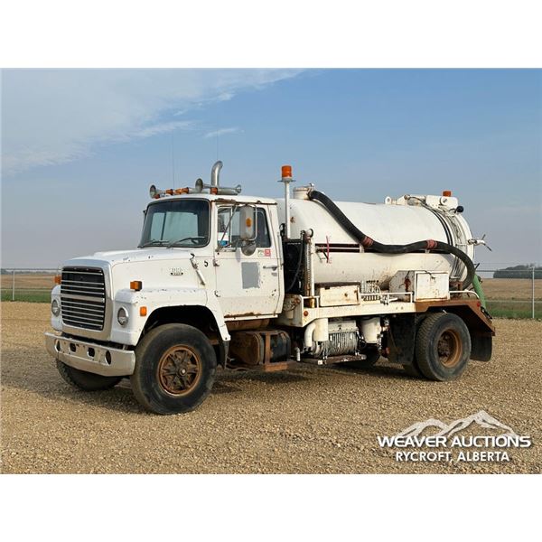 1986 FORD 8000 S/A VACCUM TRUCK