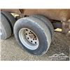 Image 13 : 1998 MIDLAND 38 FT. TRIDEM BOTTOM DUMP TRAILER