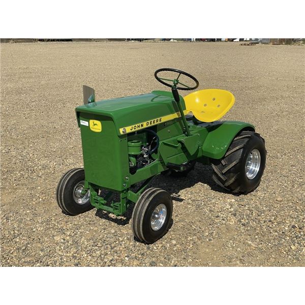 1967 JOHN DEERE 60 LAWN TRACTOR