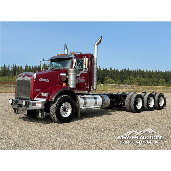 2020 KENWORTH T800 TRI-DRIVE CAB & CHASSIS