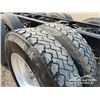 Image 34 : 2020 KENWORTH T800 TRI-DRIVE CAB & CHASSIS