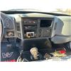 Image 11 : 2006 INTERNATIONAL 4200 VT365 S/A DUMP TRUCK