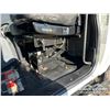Image 21 : 2006 INTERNATIONAL 4200 VT365 S/A DUMP TRUCK