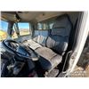 Image 7 : 2006 INTERNATIONAL 4200 VT365 S/A DUMP TRUCK