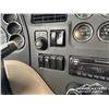 Image 18 : 2018 PETERBILT 579 T/A SLEEPER TRUCK TRACTOR