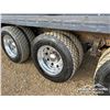 Image 50 : 2018 WESTERN STAR 4900SB TRI/A SLEEPER DUMP TRUCK