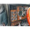 Image 16 : 2000 KENWORTH T800B T/A SLEEPER TRUCK TRACTOR