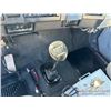 Image 19 : 1995 INTERNATIONAL 4700 S/A SERVICE TRUCK