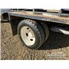 Image 51 : 2002 FORD F450 XL REGULAR CAB S/A SANDER TRUCK