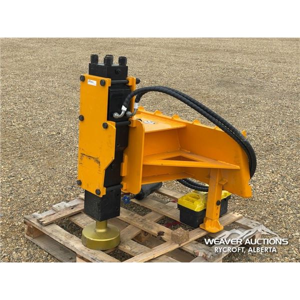2025 GIYI SKID STEER HYDRAULIC POST POUNDER