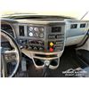 Image 12 : 2023 PETERBILT 567 T/A SLEEPER TRUCK TRACTOR