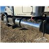 Image 70 : 2023 PETERBILT 567 T/A SLEEPER TRUCK TRACTOR