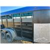 Image 8 : 1985 KEEN 16 FT. T/A LIVESTOCK TRAILER
