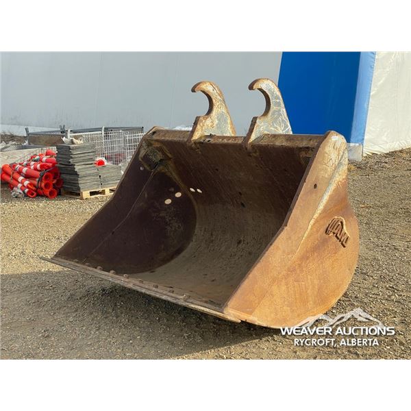 AMI 74 IN. 300 SERIES EXCAVATOR CLEAN OUT BUCKET