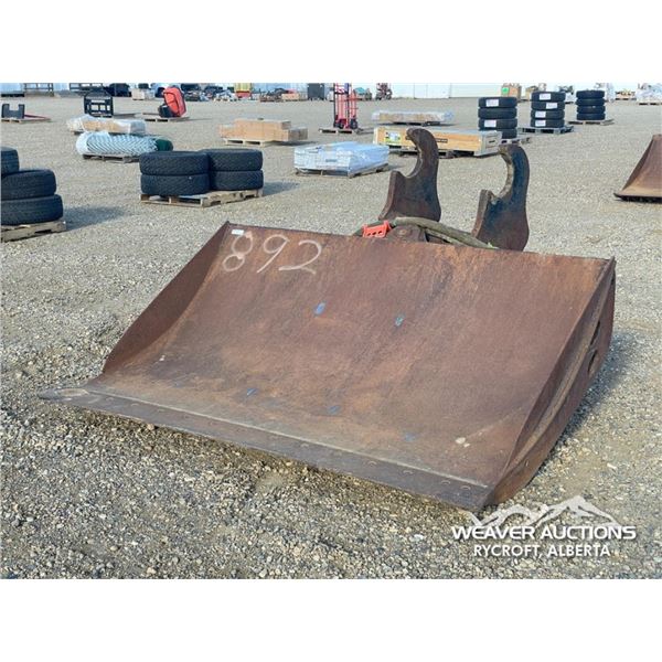 WBM 86 IN. HYDRAULIC EXCAVATOR CHUCK BLADE
