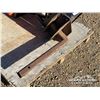 Image 8 : SNOW-PRO FAST-CAST 2000 DRIVEWAY SANDER