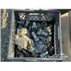 Image 7 : MISC. HYDRAULIC FITTINGS W/RIM & SHOP DOLLY