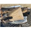 Image 6 : MISC SHOP & GARDEN TOOLS