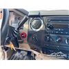 Image 13 : 2008 FORD F550 XLT SINGLE CAB S/A SERVICE TRUCK