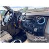 Image 20 : 2008 FORD F550 XLT SINGLE CAB S/A SERVICE TRUCK