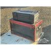 Image 3 : ANTIQUE STEAMER TRUNK & SUITCASE