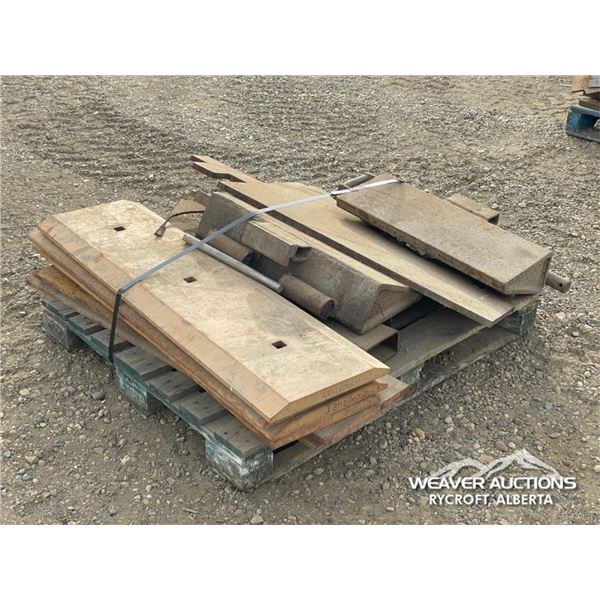 BOLT ON CUTTING EDGES W/MISC SCRAP METAL