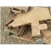 Image 6 : BOLT ON CUTTING EDGES W/MISC SCRAP METAL